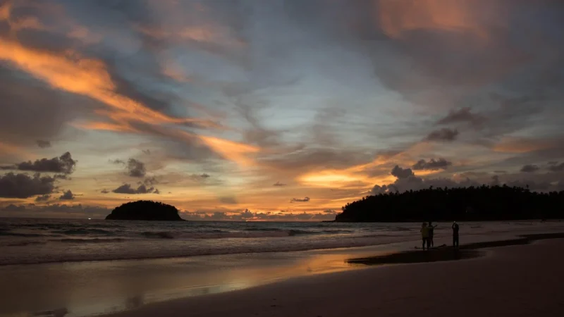 Wyspa Phuket: plaże, atrakcje i plan zwiedzania na 5 dni
